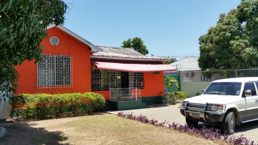 קינגסטון Reggae Hostel מראה חיצוני תמונה