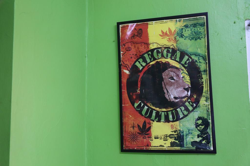 קינגסטון Reggae Hostel מראה חיצוני תמונה