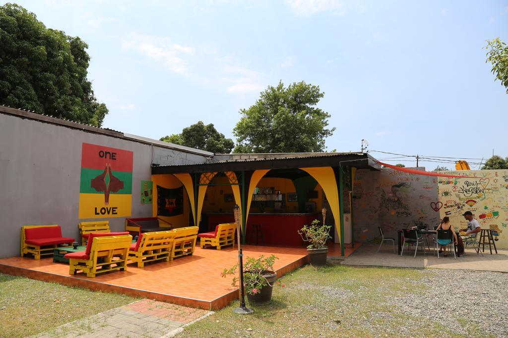 קינגסטון Reggae Hostel מראה חיצוני תמונה
